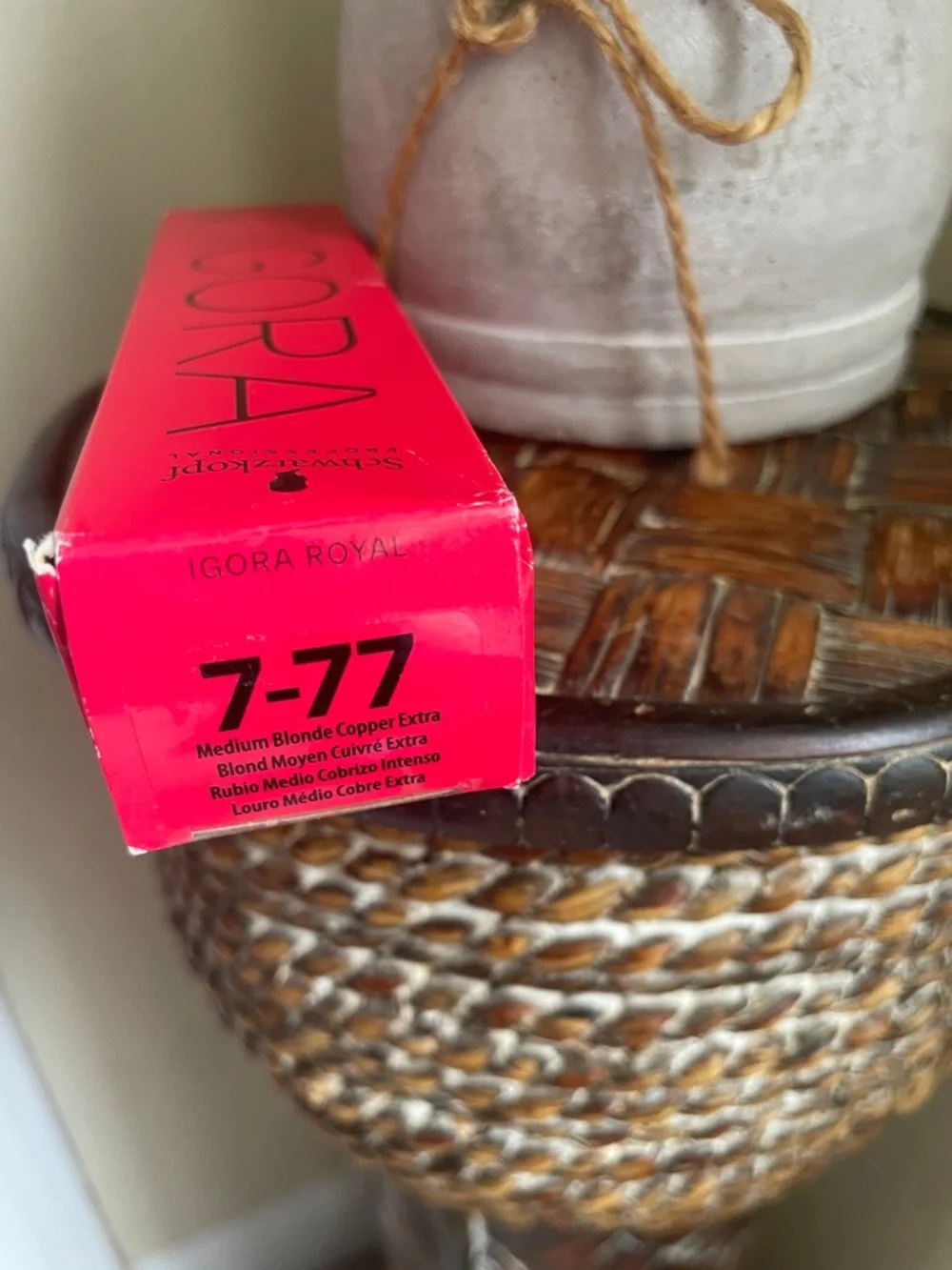 Schwarzkopf IGORA Royal Permanent Hair Color — Medium Blonde Copper Extra